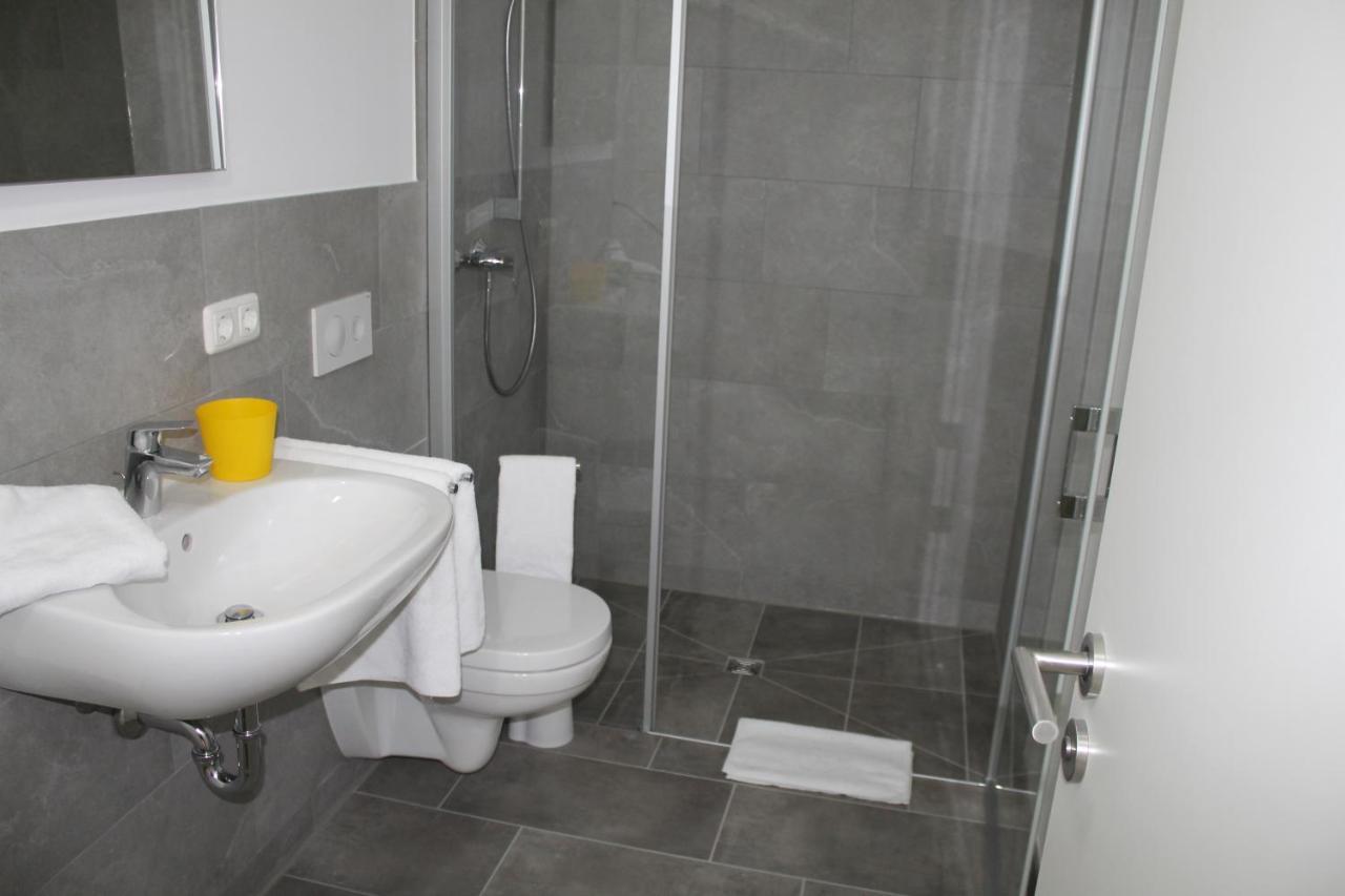 Wg Zimmer In Der Land Of Living Regensburg Kelheim Exterior photo